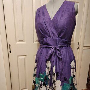 womens size 22 Jones of New York  sleeveless purple dress .